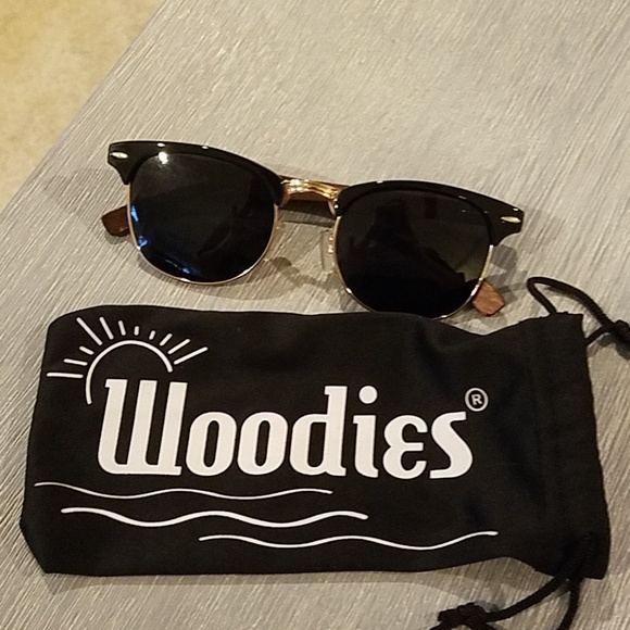 woodies Accessories - Woodies sunglasses